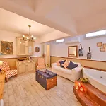 Otel Ilica 2*
