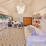 Ilica Otel Çeşme