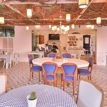 Ilica Hotel Cesme
